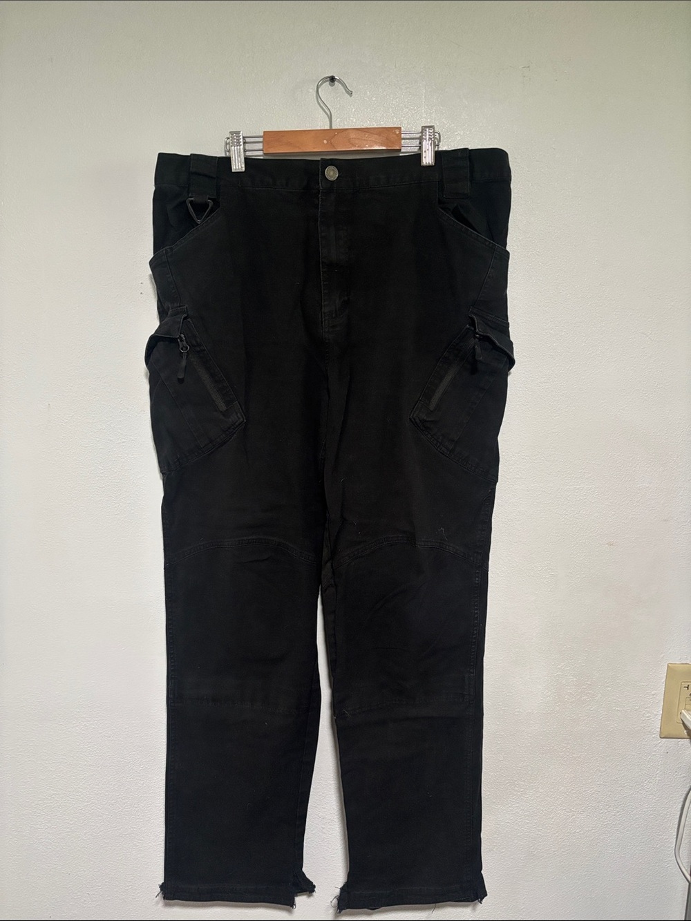 Men's Black Cargo Pants with Zip Pockets